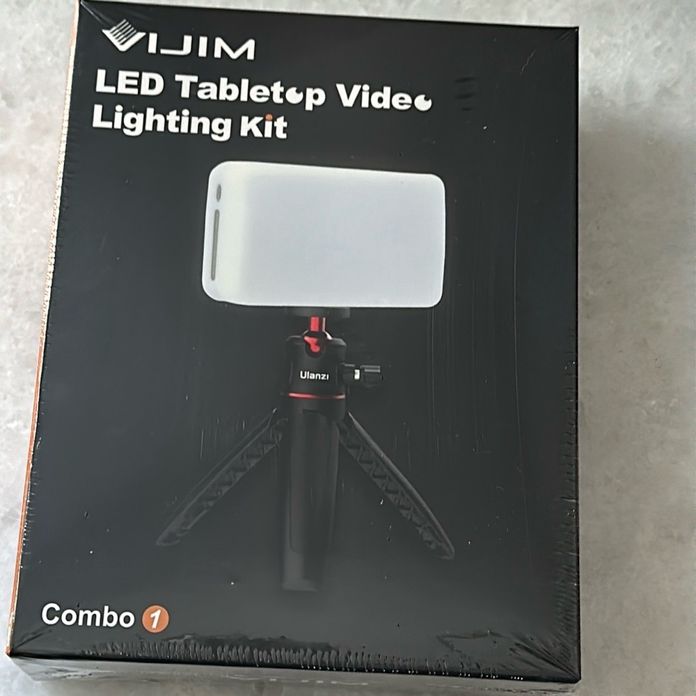 BNIB Vijim LED tabletop video lighting kit + Tripod + color gels plus diffuser